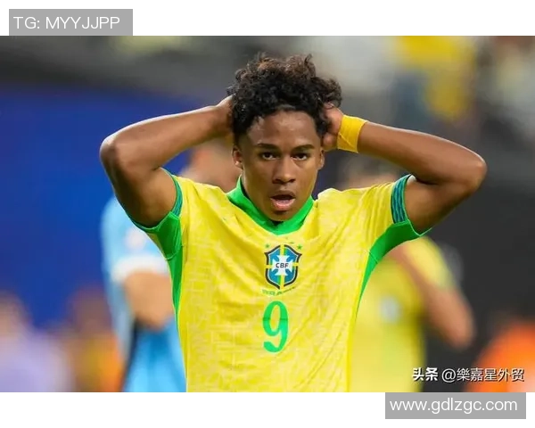 2025年世界十大足球球星排名揭晓 谁能位居巅峰称霸足坛